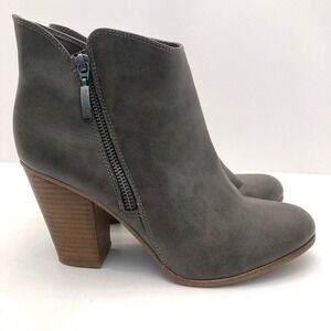 Michael by Michael Shannon Ginnie Booties Gray Faux Leather Womens 10 Heeled
